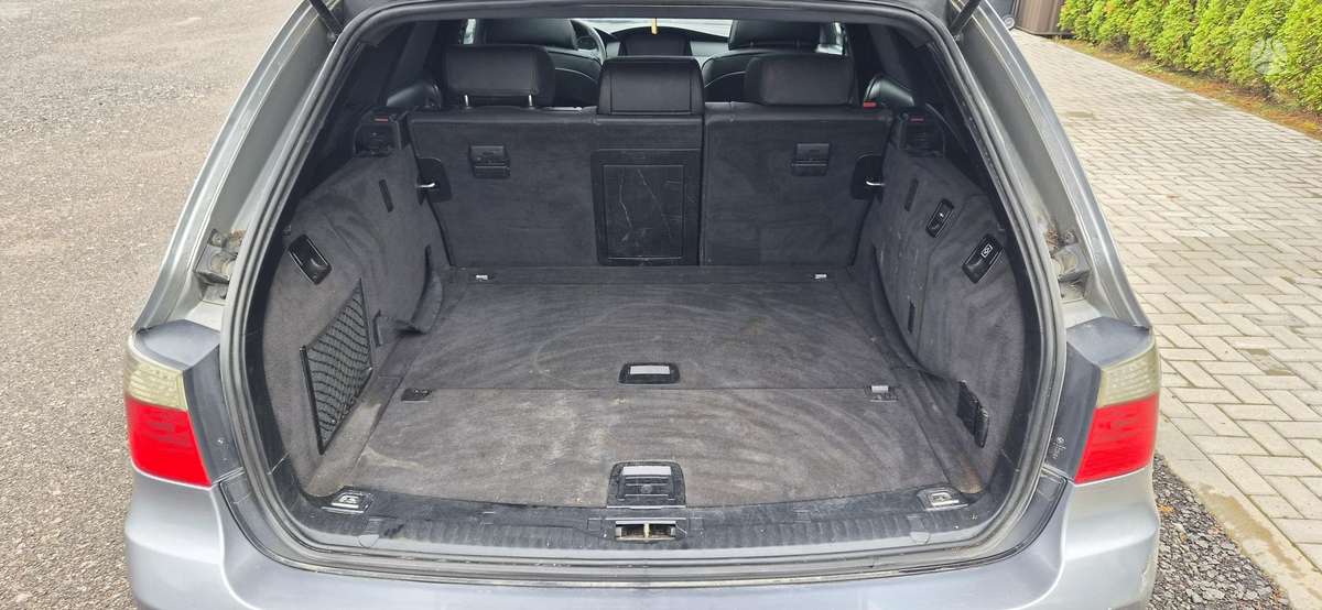 BMW 530 2005 — photo 17