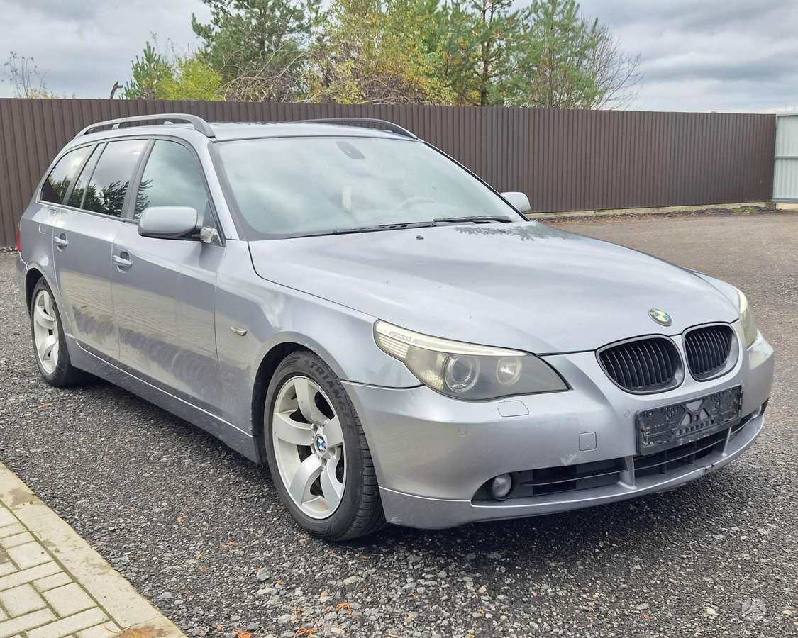 BMW 530 2005 — photo 7