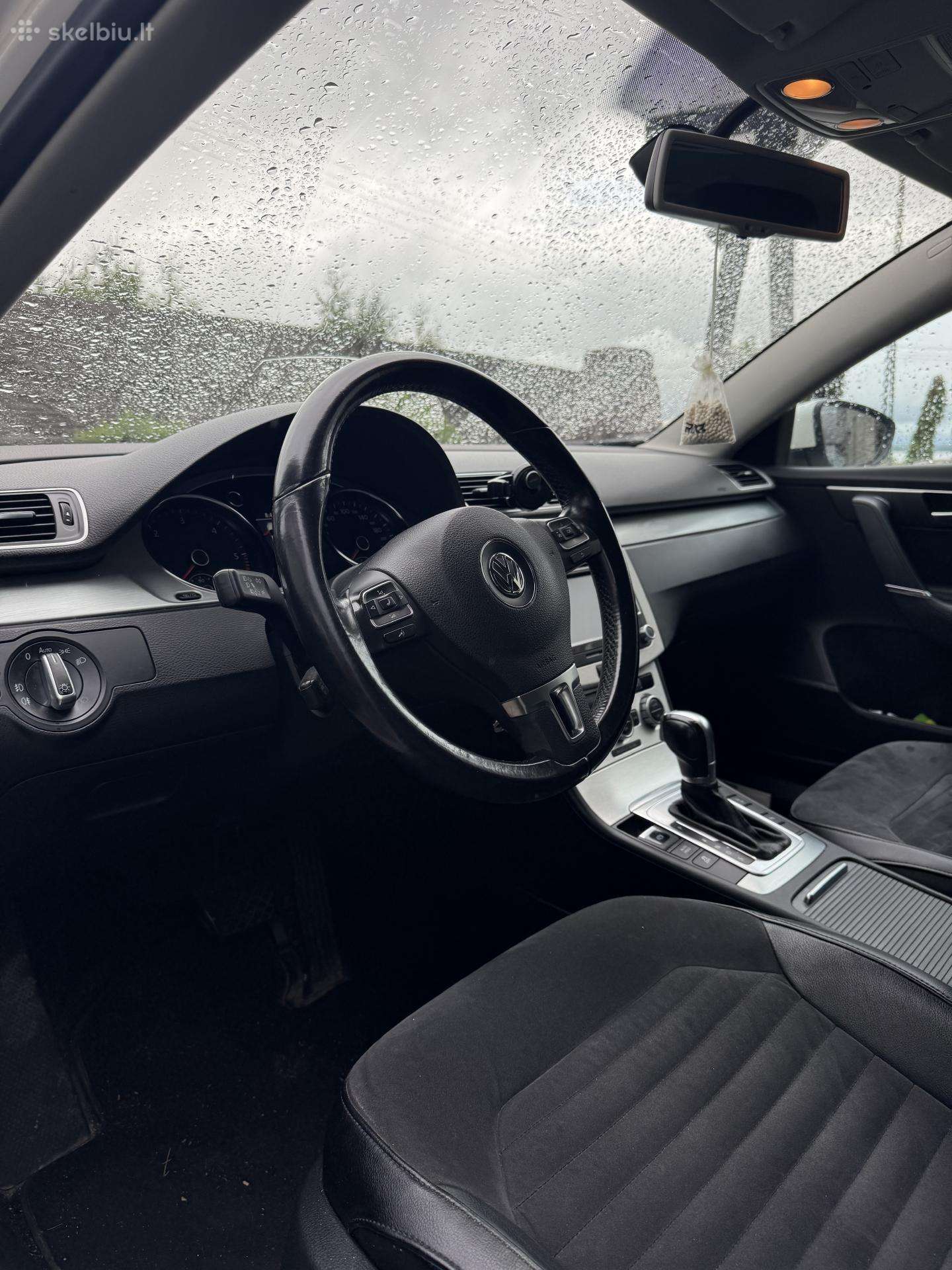 Volkswagen Passat 2013 — двигун 2000 cm³, 177 HP (130kW)