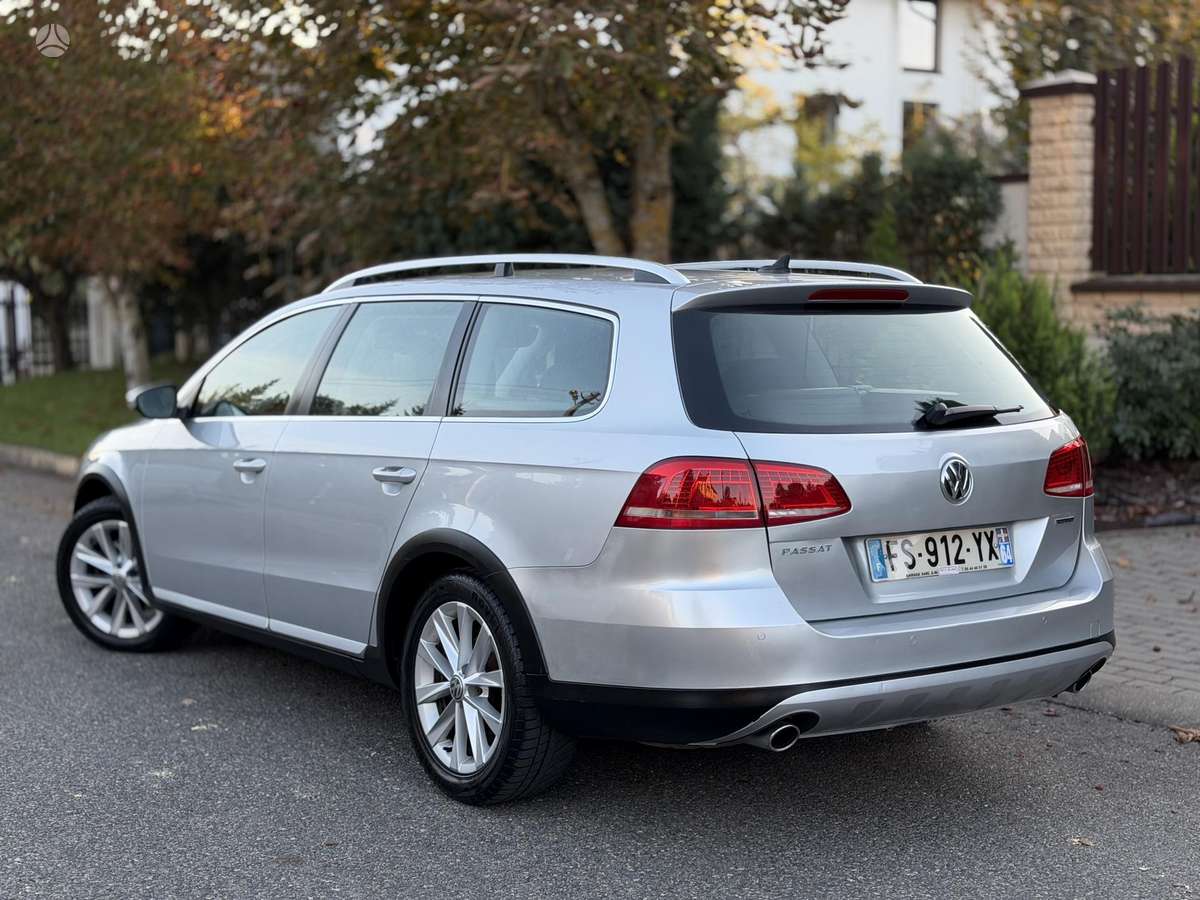 Volkswagen Passat 2015 — фото 11