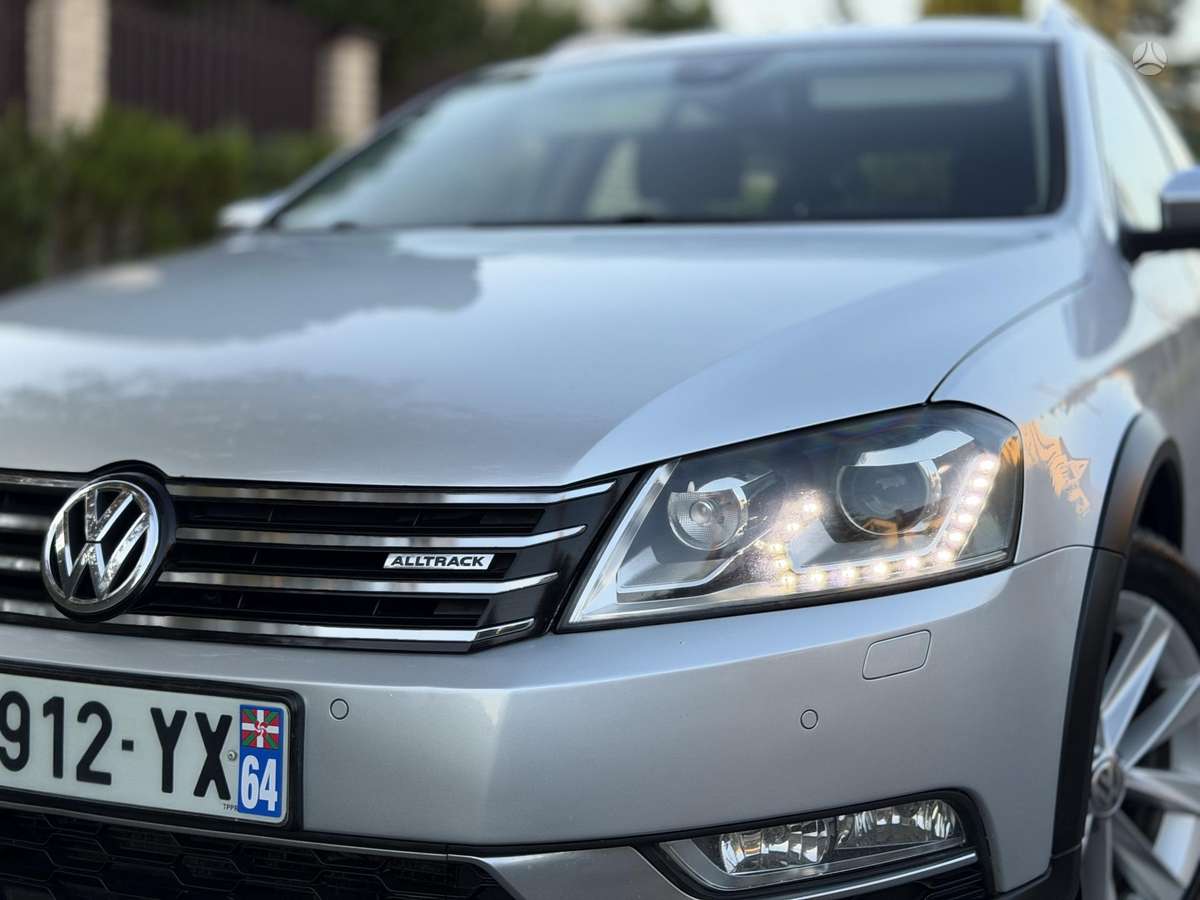 Volkswagen Passat 2015 — двигун 1968 cm³, 190 HP (140kW)