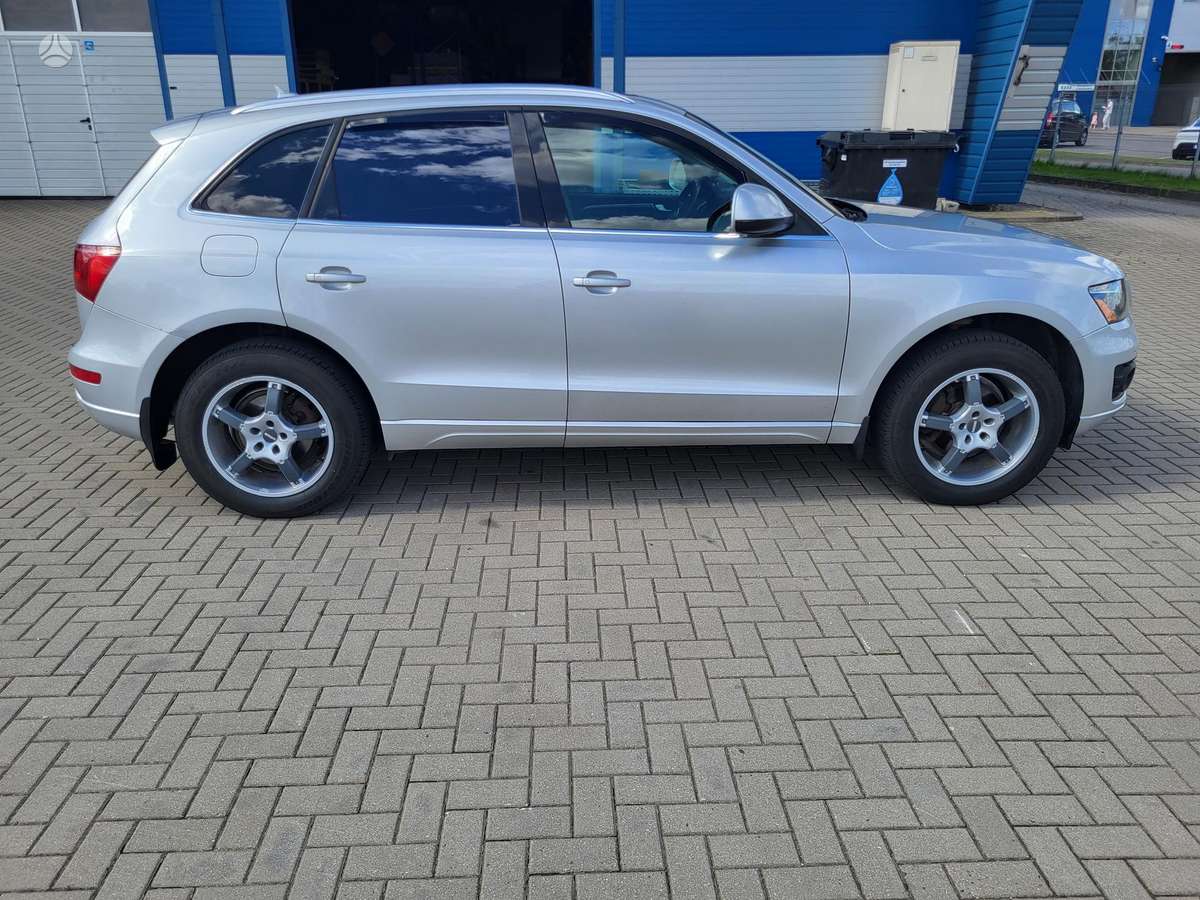Audi Q5 2010 — photo 6