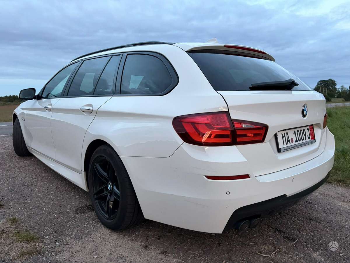 BMW 520 2012 — photo 11