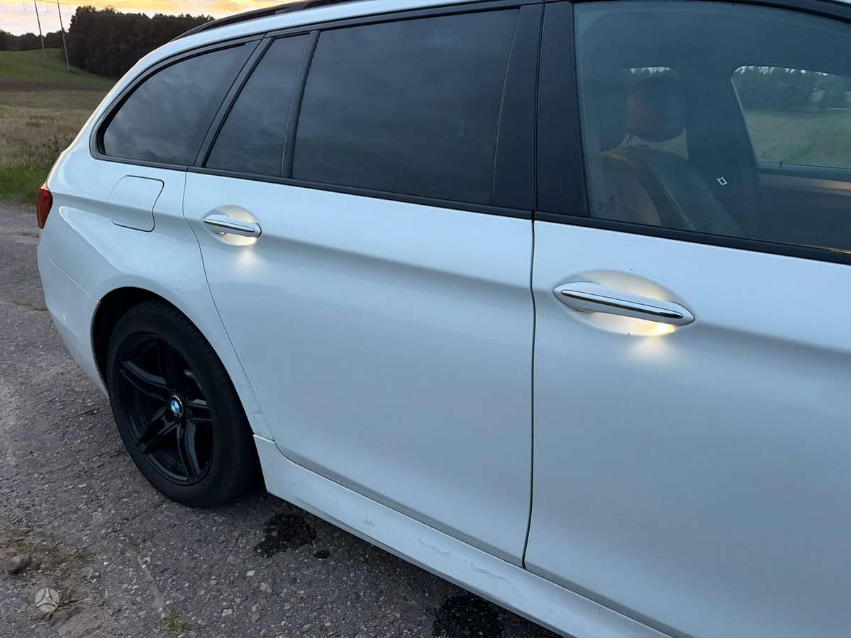BMW 520 2012 — photo 15
