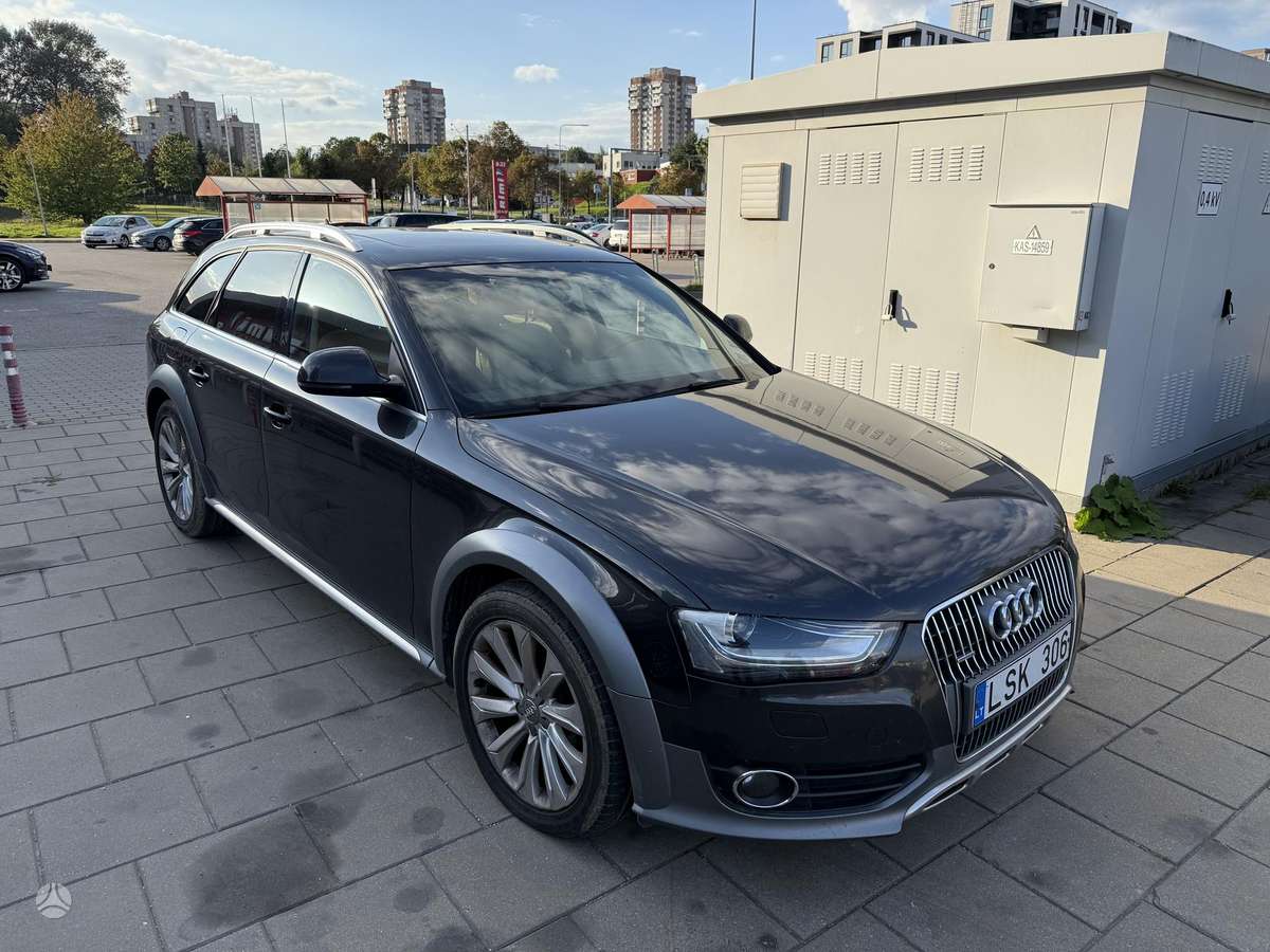 Audi A4 2013 — engine 1968 cm³, 177 HP (130kW)