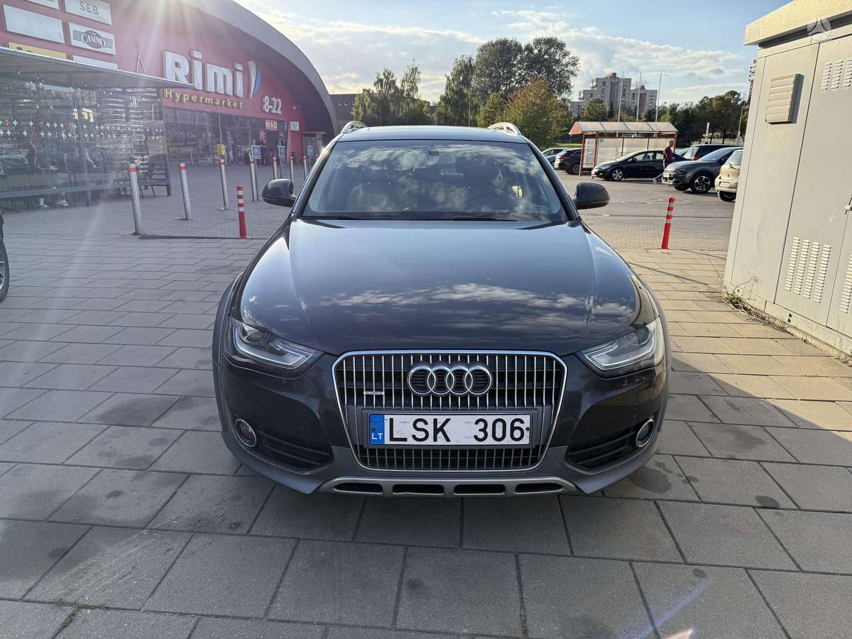 Audi A4 2013 — photo 5