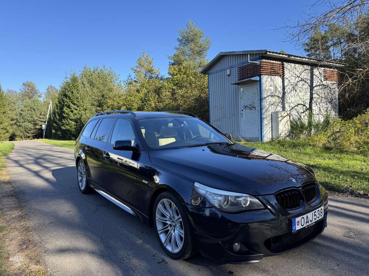 BMW 530 2008 — engine 2995 cm³, 197 HP (145kW)