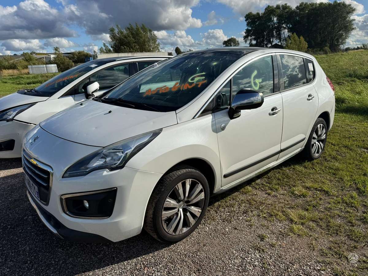 Peugeot 3008 2015 — engine 1600 cm³, 120 HP (88kW)