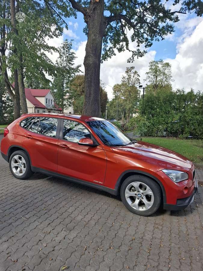 BMW X1 2014 — interior