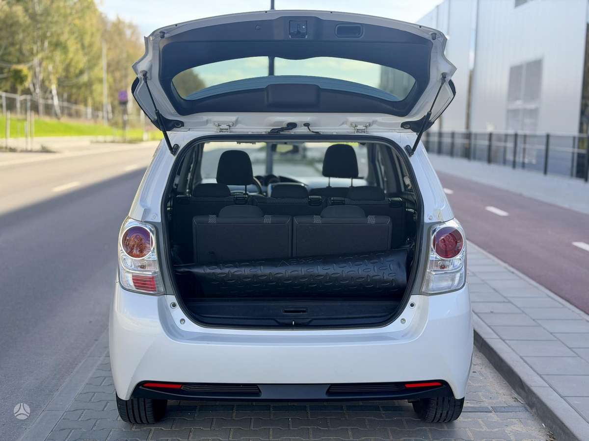 Toyota Verso 2014 — photo 30