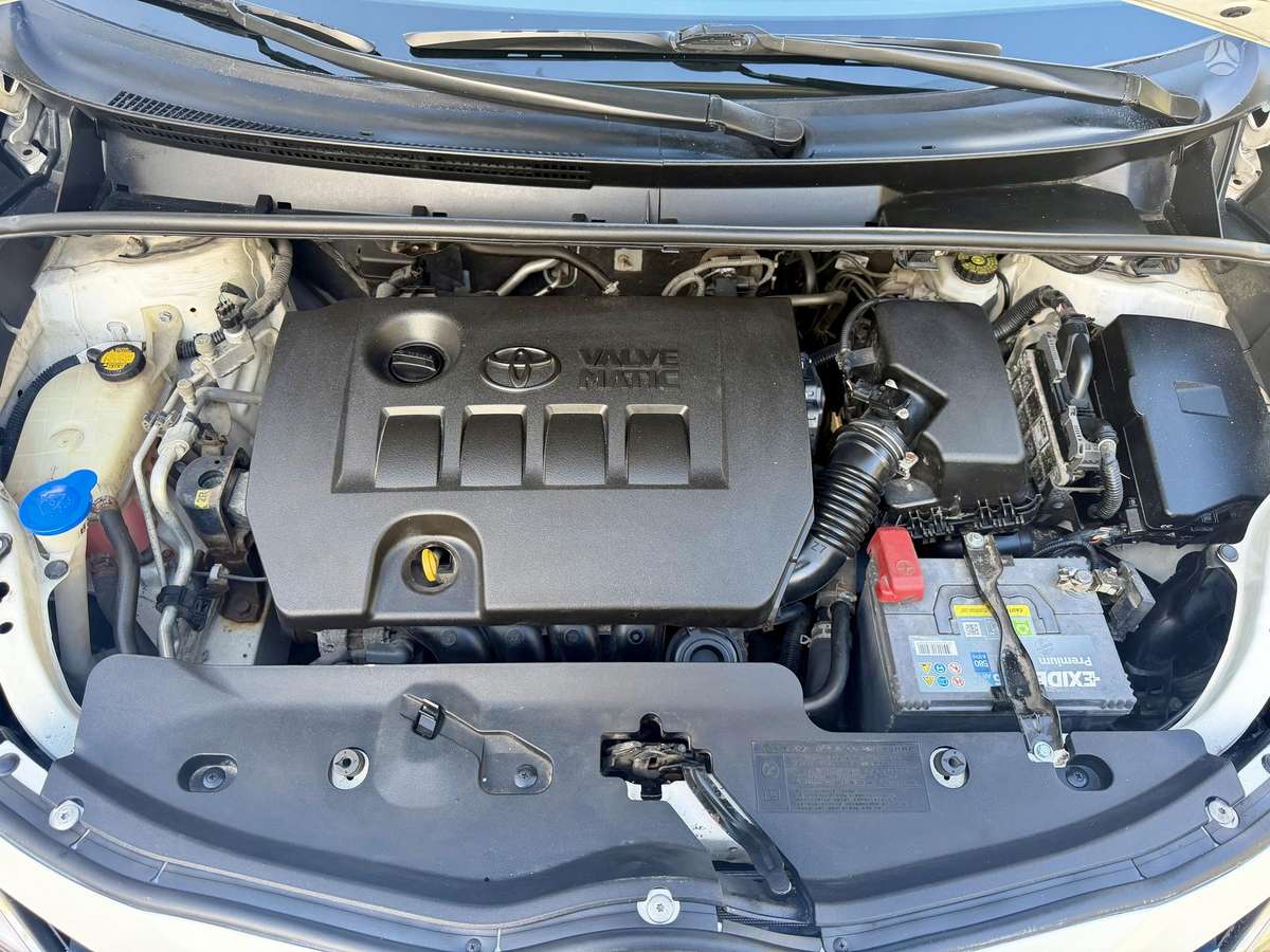 Toyota Verso 2014 — photo 35