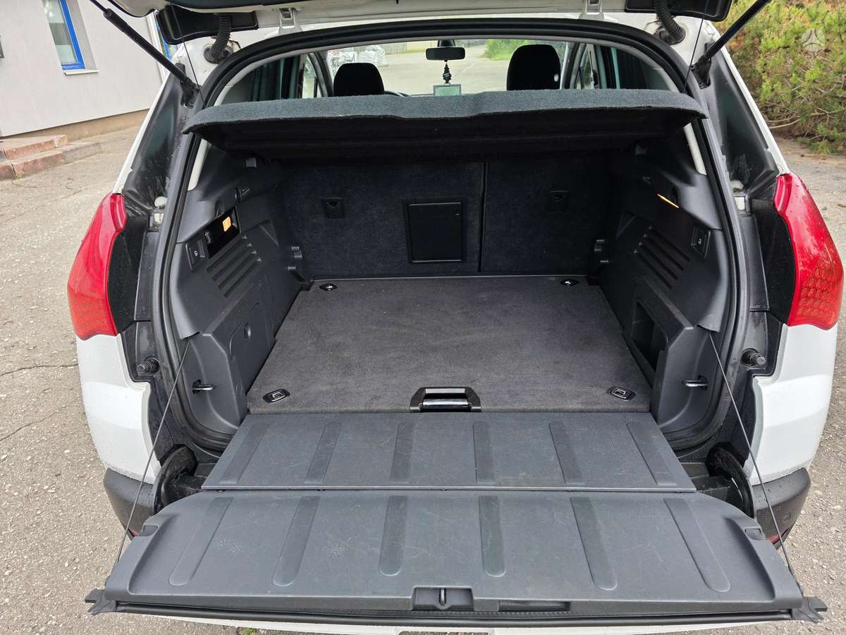 Peugeot 3008 2013 — photo 12