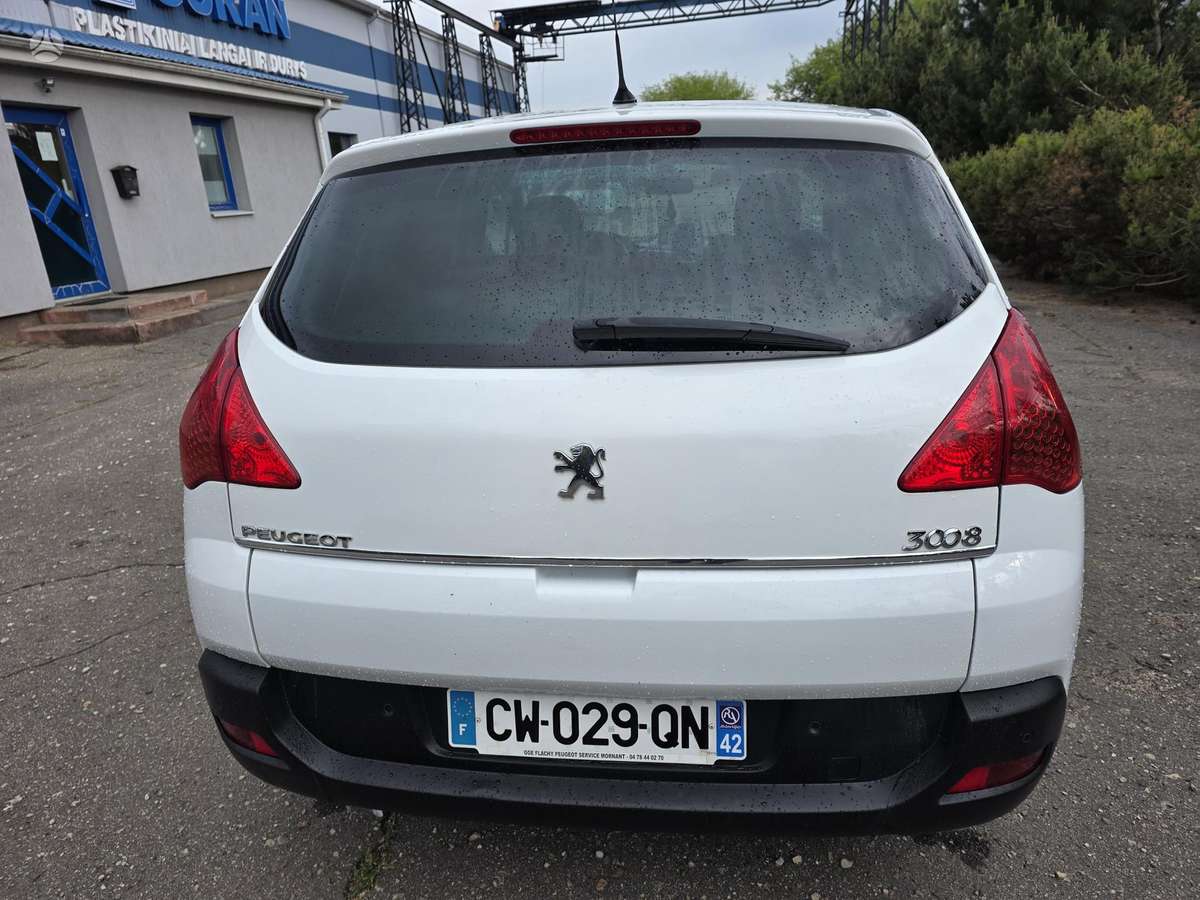 Peugeot 3008 2013 — photo 6