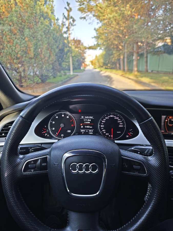 Audi A4 2010 — фото 12