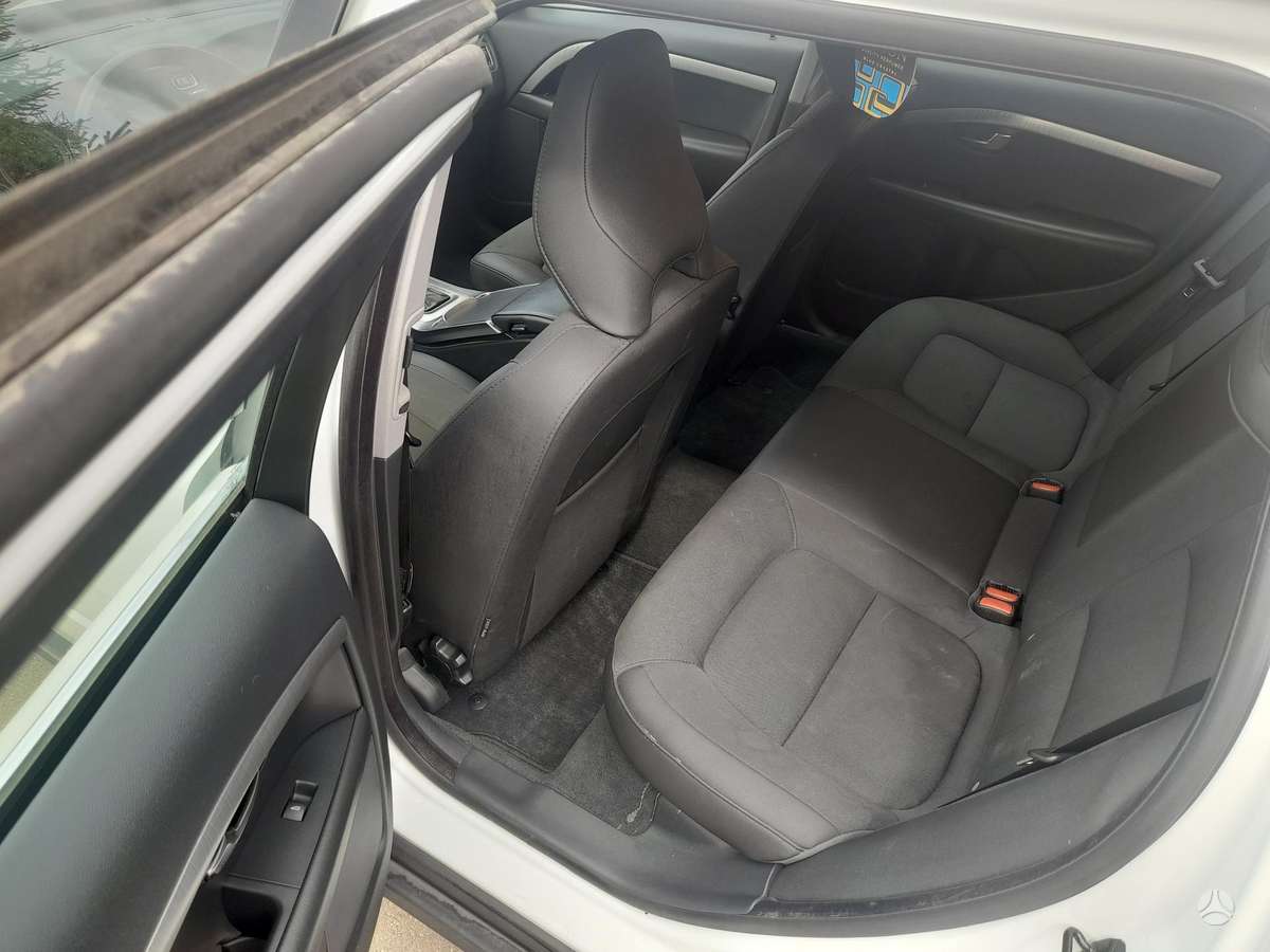 Volvo XC70 2013 — photo 6