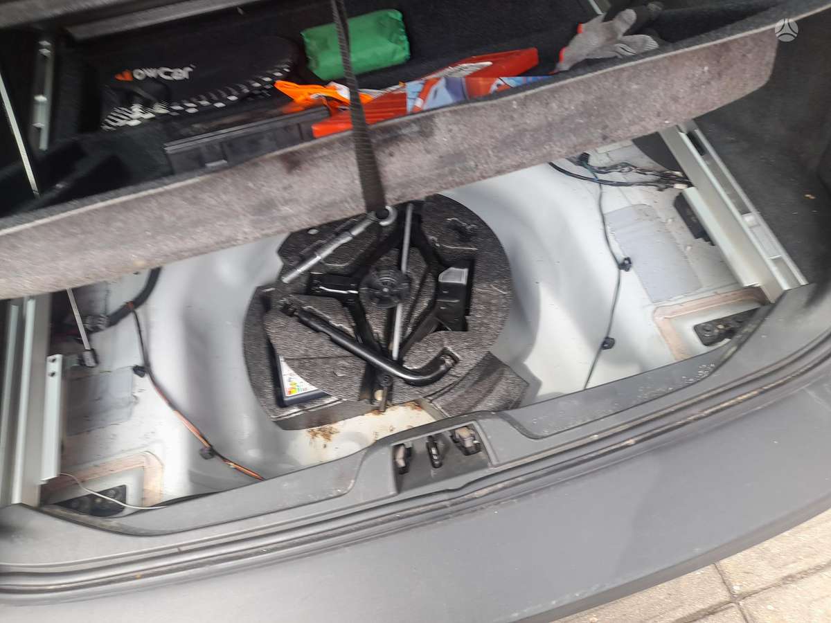 Volvo XC70 2013 — photo 8