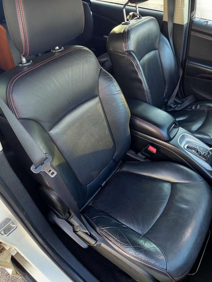 Dodge Journey 2015 — photo 12