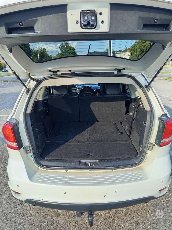 Dodge Journey 2015 — photo 15