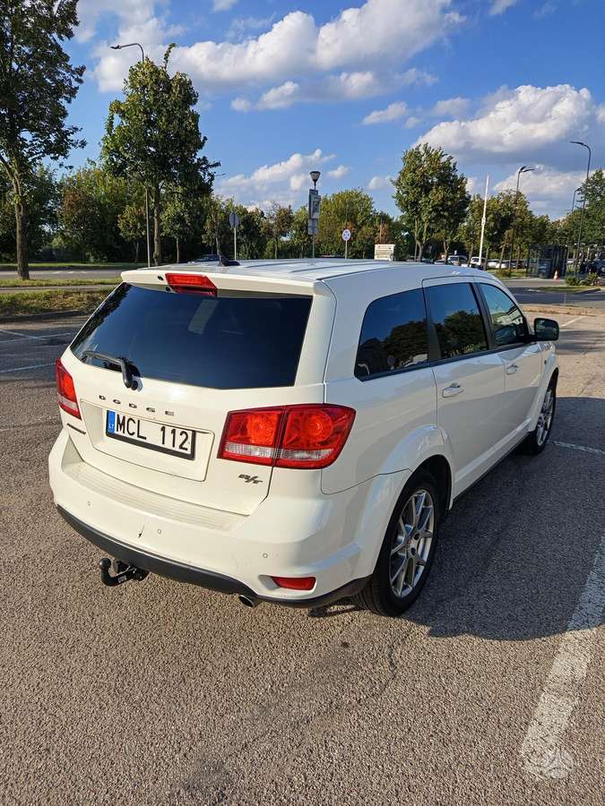 Dodge Journey 2015 — photo 8