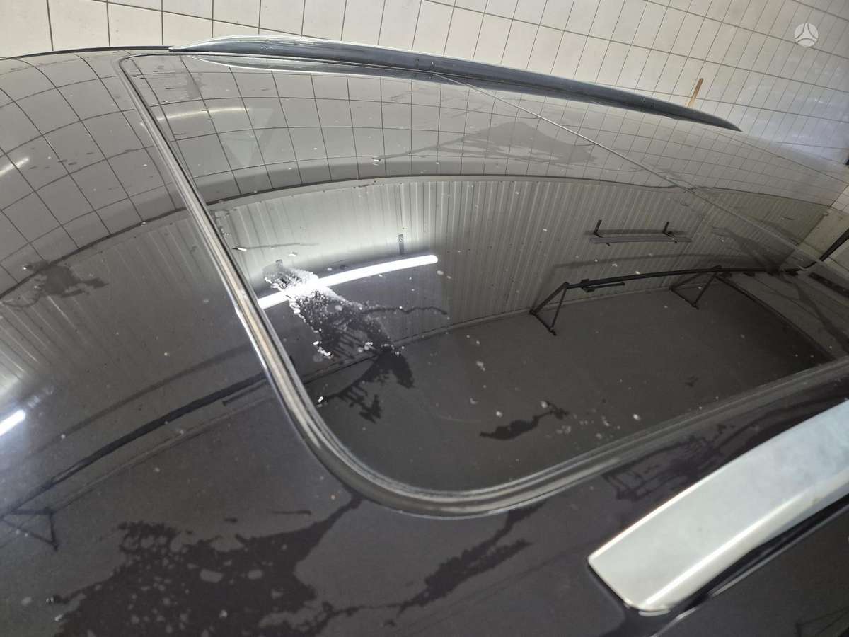 Audi Q7 2011 — photo 12