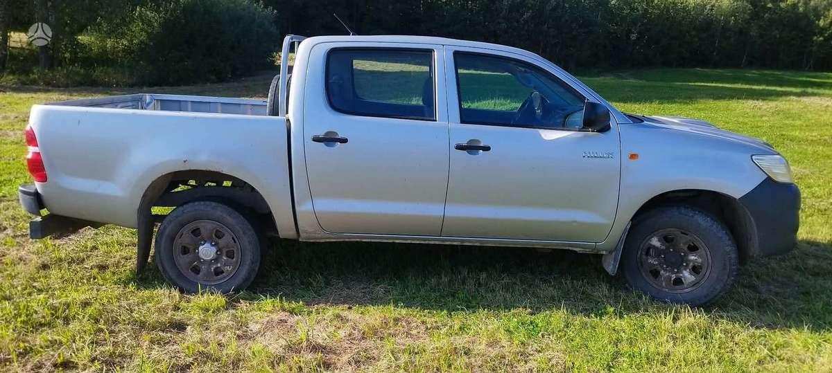 Toyota Hilux 2012 — авто для ЗСУ з Європи