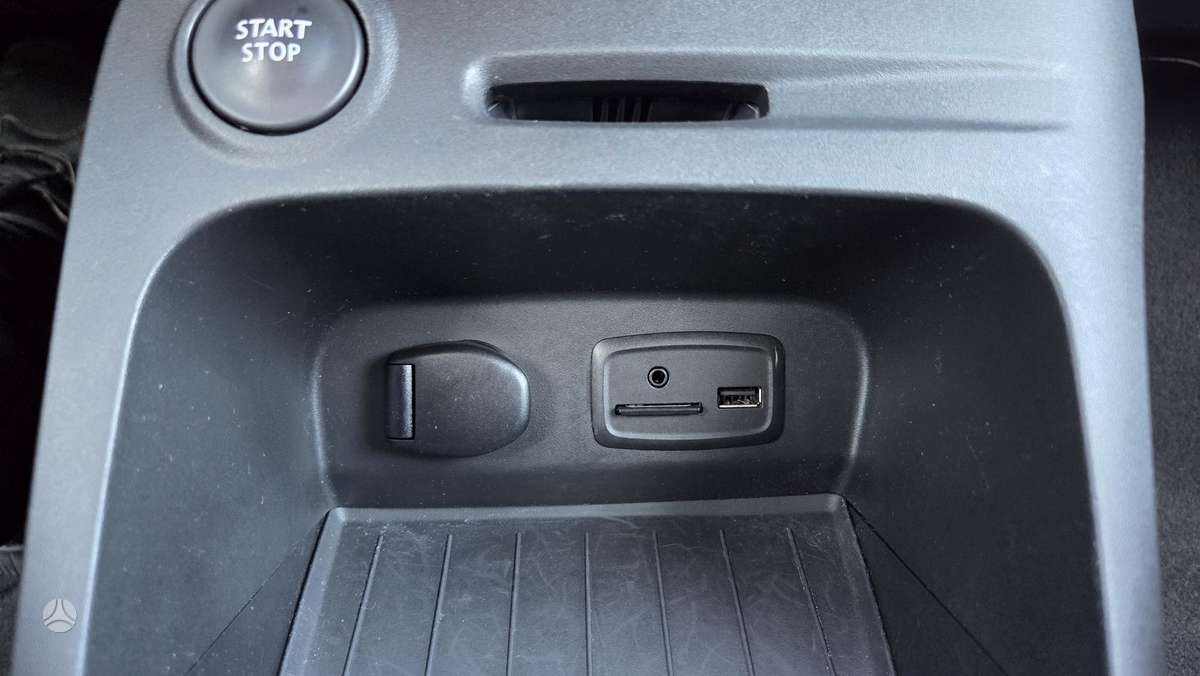 Renault Captur 2014 — photo 26