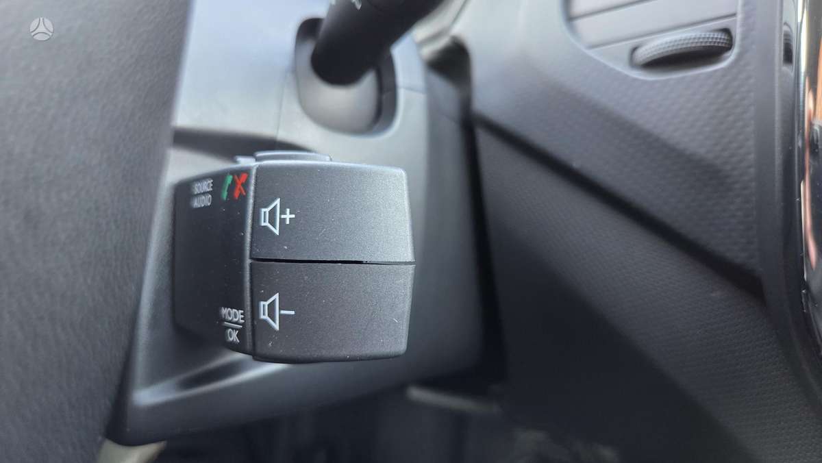 Renault Captur 2014 — photo 29