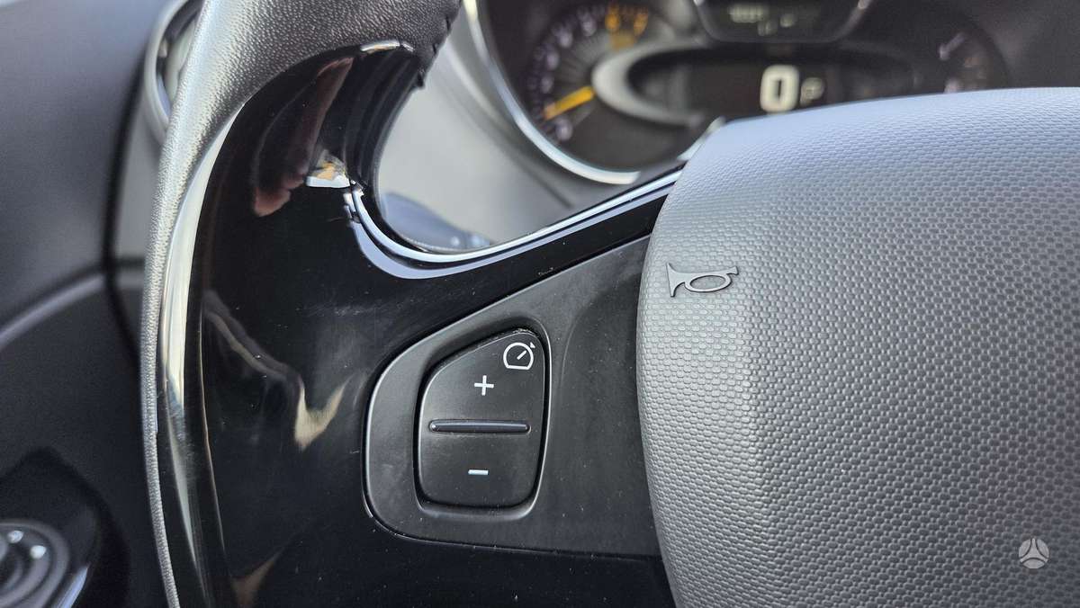 Renault Captur 2014 — photo 30