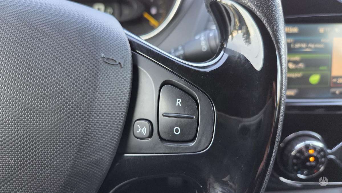 Renault Captur 2014 — photo 31