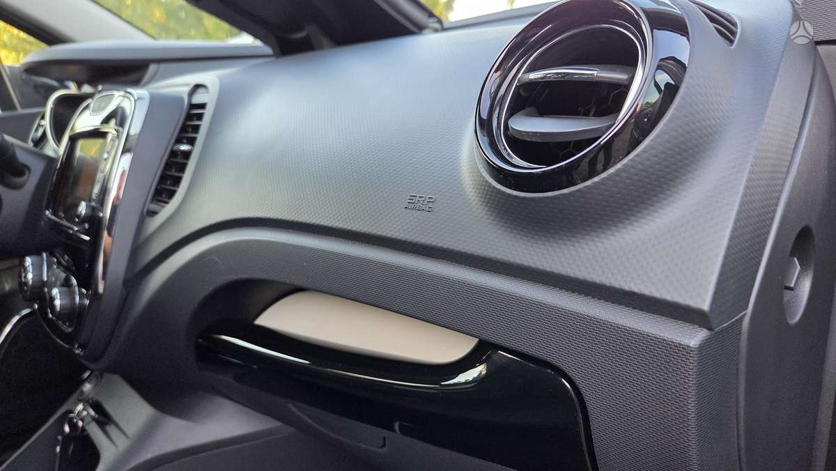 Renault Captur 2014 — photo 35
