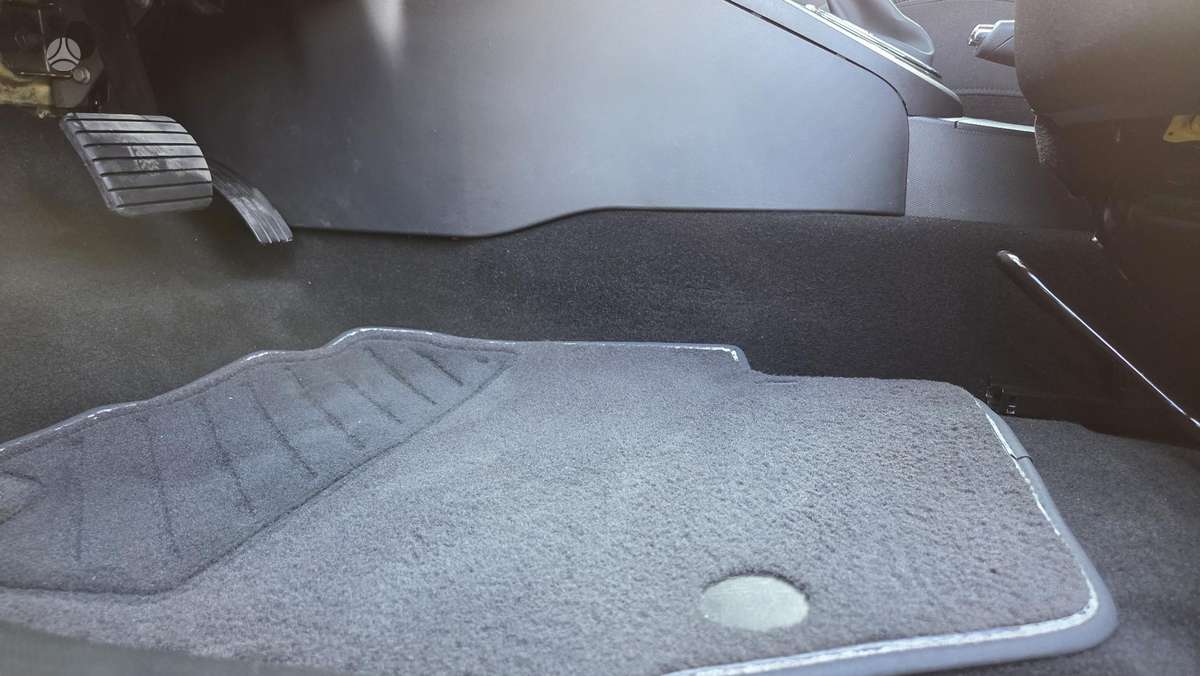 Renault Captur 2014 — photo 37