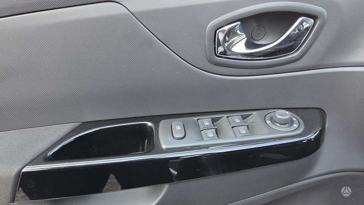 Renault Captur 2014 — photo 40