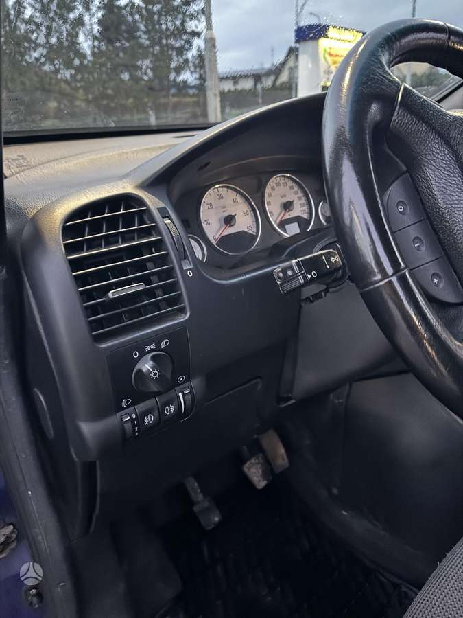 Opel Zafira 2004 — photo 7
