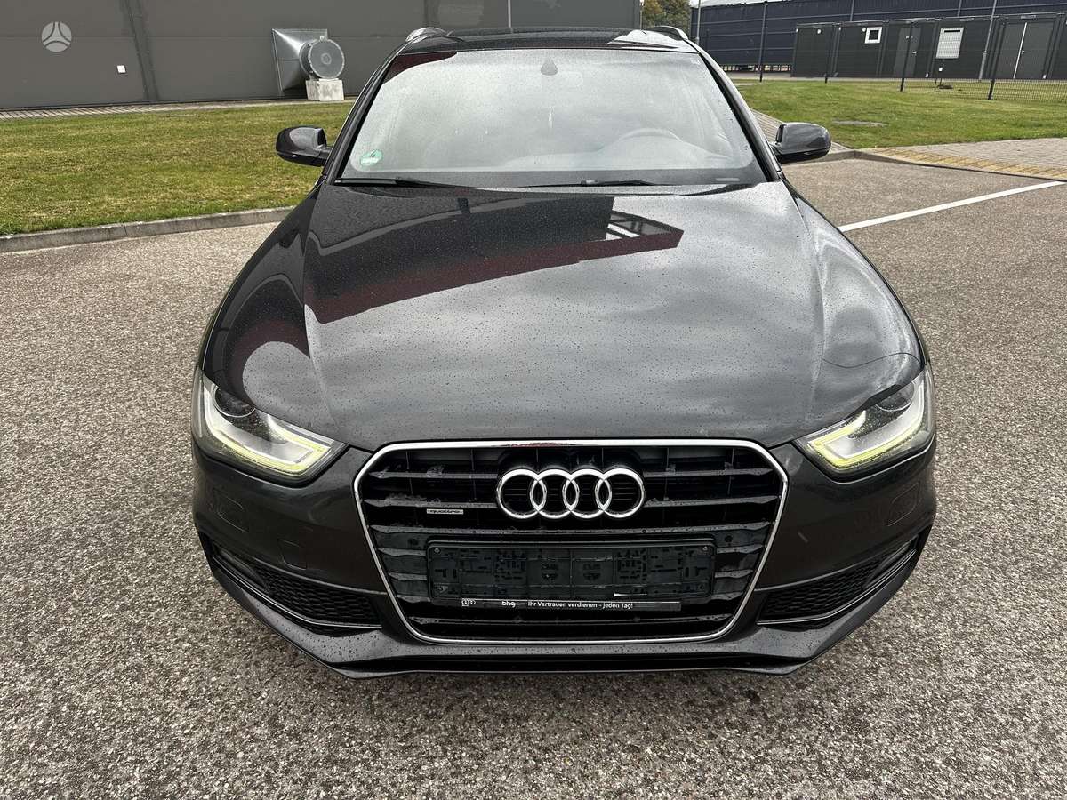 Audi A4 2014 — двигун 2967 cm³, 245 HP (180kW)