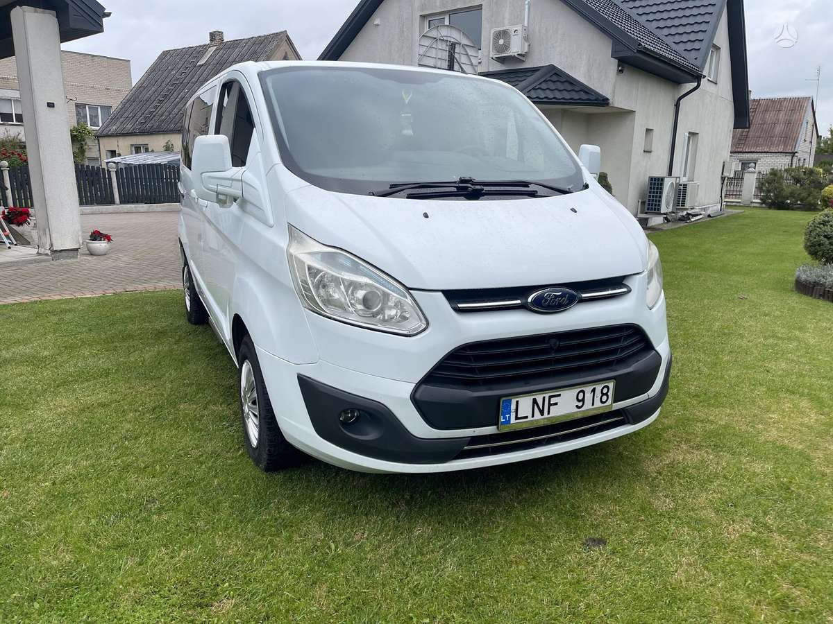 Ford Transit 2014 — вигляд ззаду