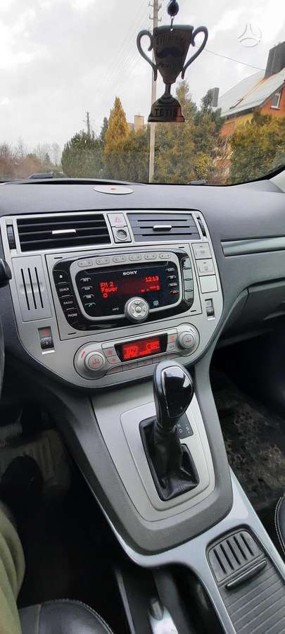 Ford Kuga 2011 — photo 6