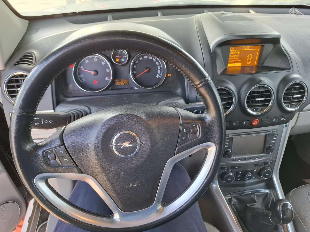 Opel Antara 2014 — photo 11
