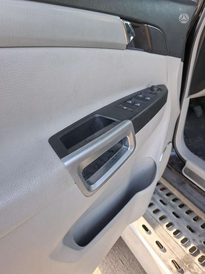 Opel Antara 2014 — photo 9