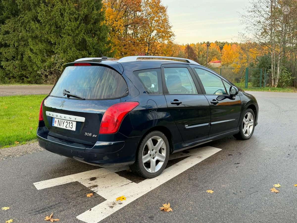 Peugeot 308 2009 — photo 8