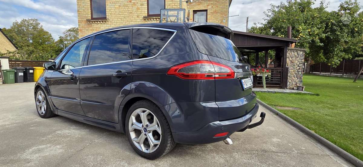 Ford S-MAX 2010 — photo 5