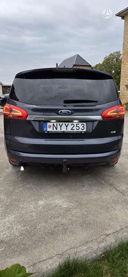 Ford S-MAX 2010 — photo 6
