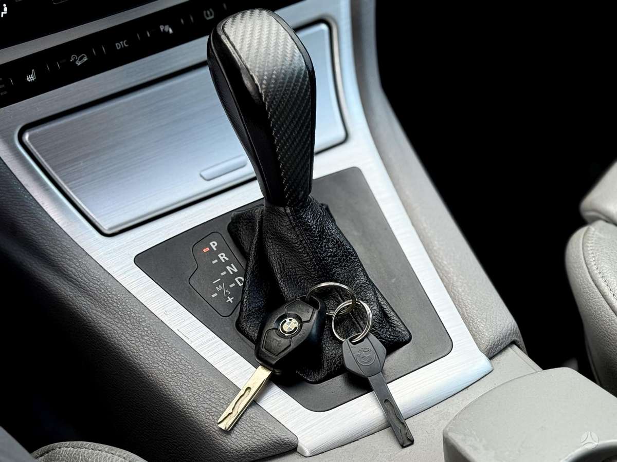BMW X3 2008 — photo 16