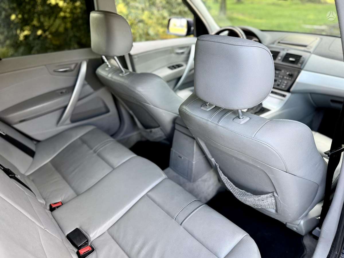 BMW X3 2008 — photo 17