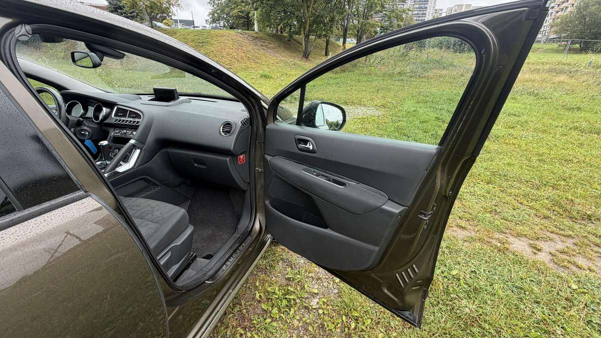 Peugeot 3008 2012 — photo 15