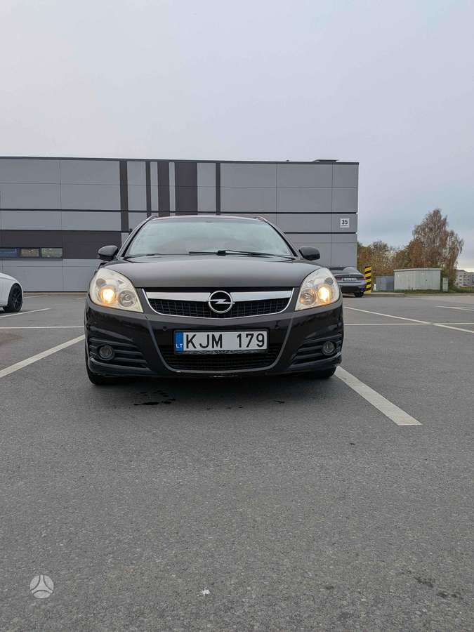 Opel Vectra 2007 — photo 12