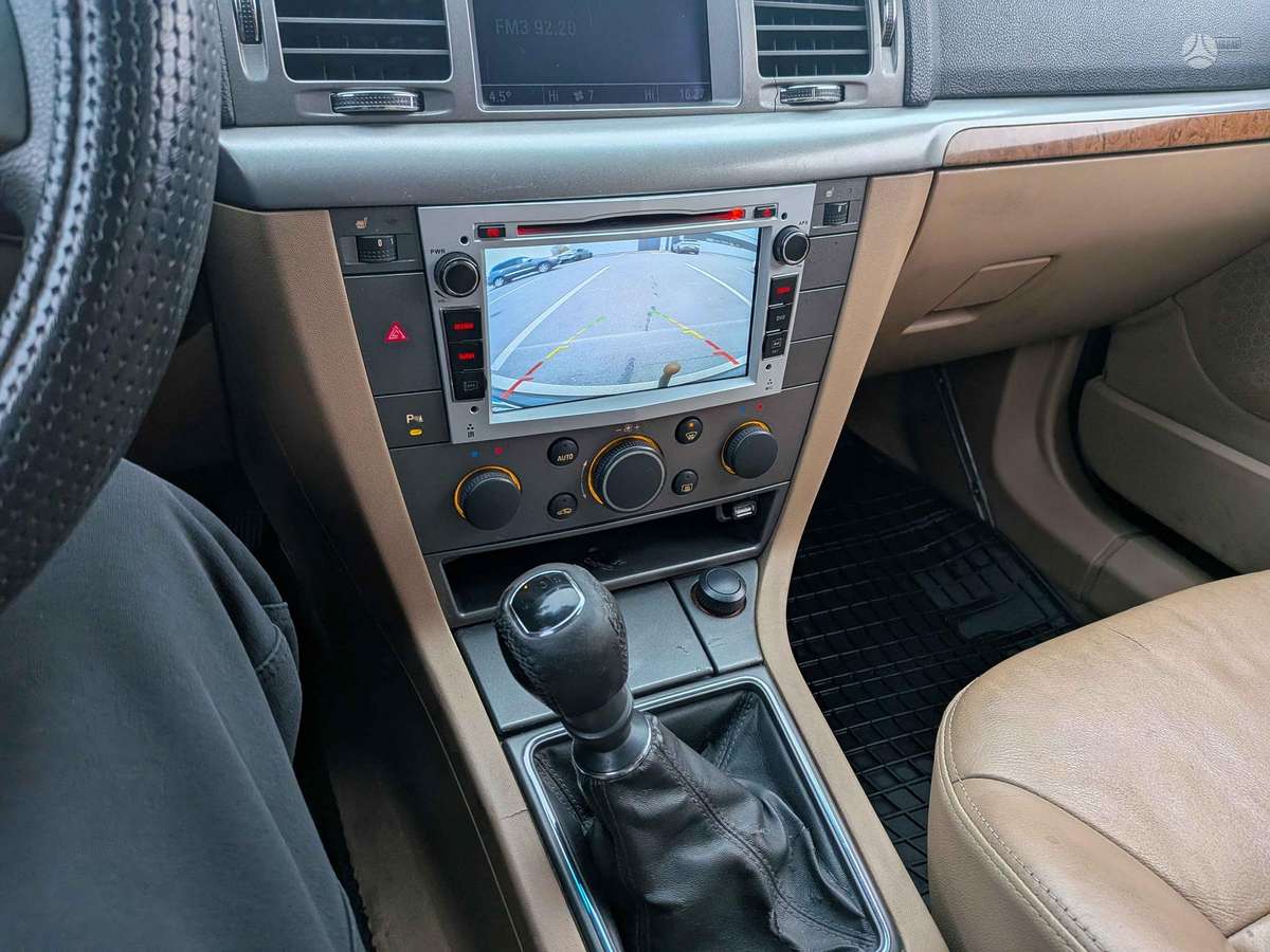 Opel Vectra 2007 — photo 8
