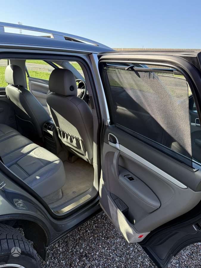 Porsche Cayenne 2006 — photo 11