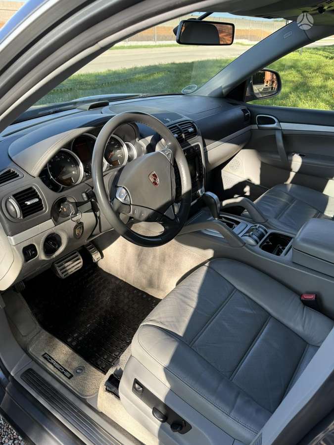 Porsche Cayenne 2006 — photo 8