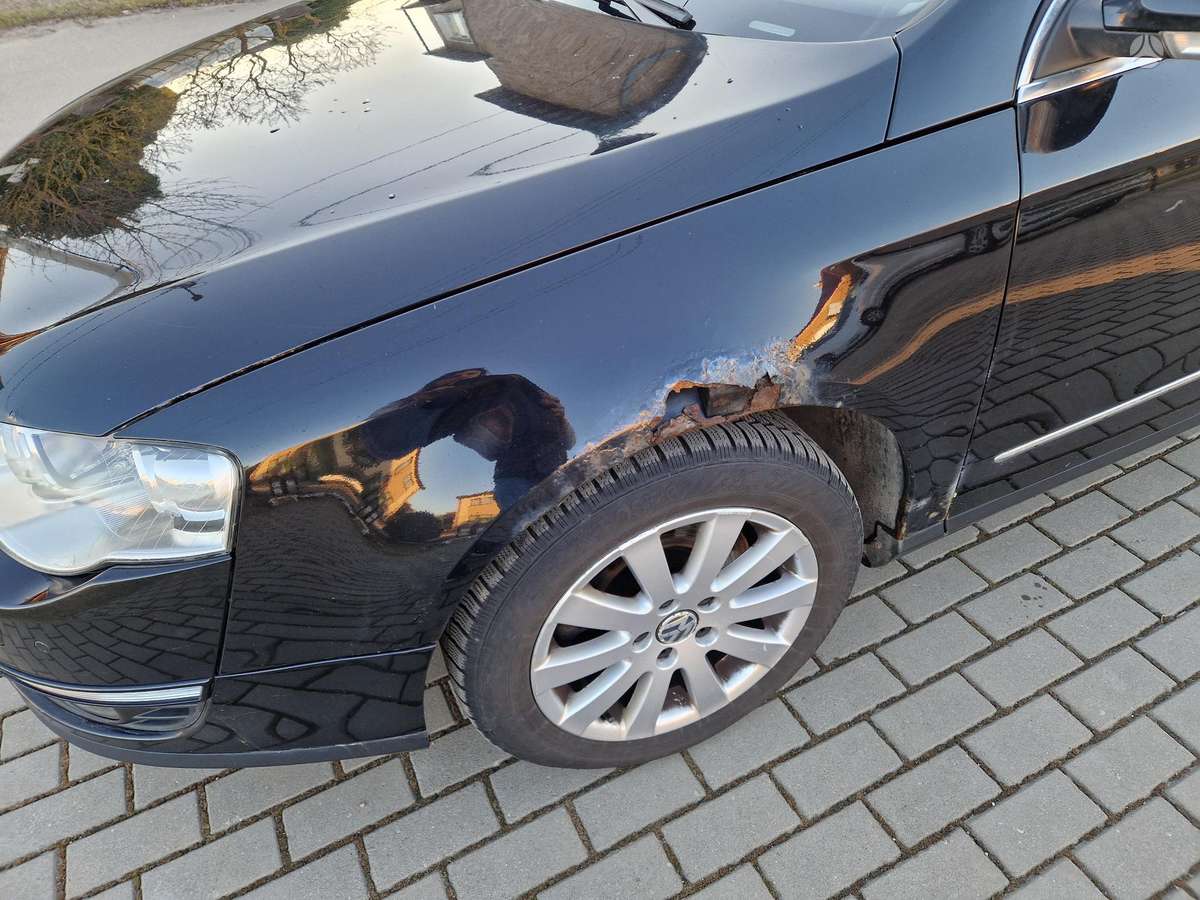 Volkswagen Passat 2010 — photo 22