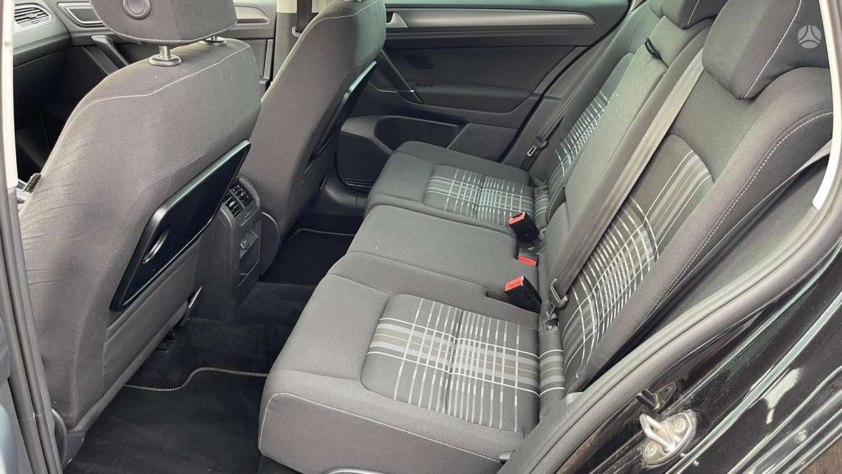 Volkswagen Golf 2015 — photo 14